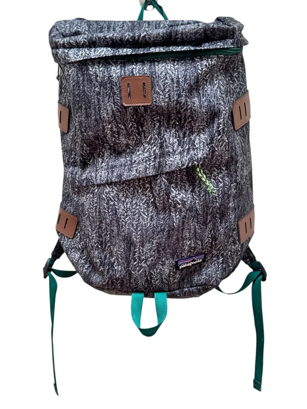 Patagonia Toromiro 22L Backpack in Forestland Black